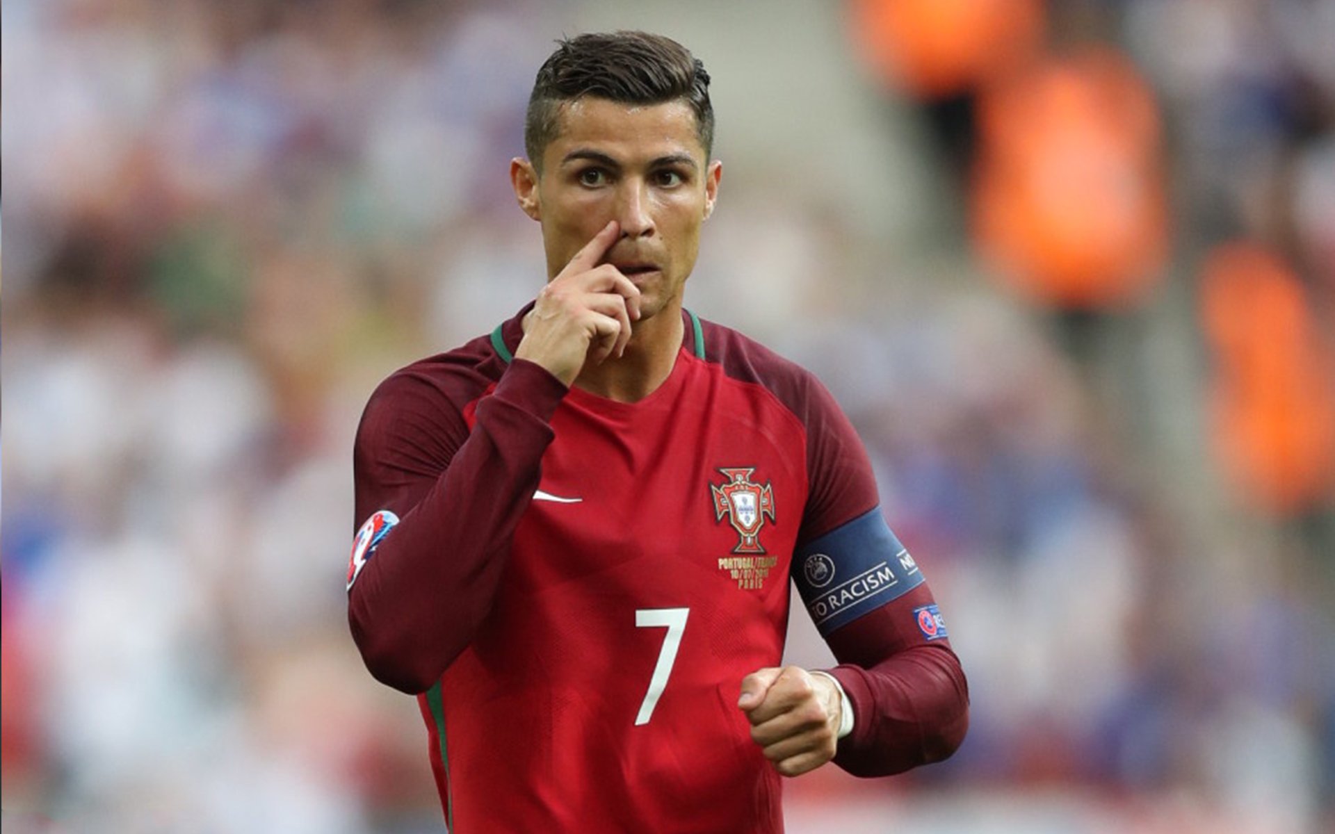 镰刀与红魔的致命博弈,2026世界杯,巴雷拉那一刀,刺穿了瑞士的整片天空
